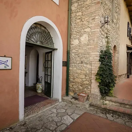 Pescille - Tuscany Charme San Gimignano